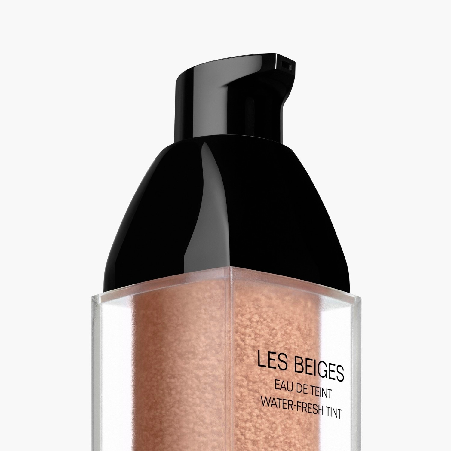 LES BEIGES AGUA DE MAQUILLAJE. AGUA DE MAQUILLAJE FRESCA CON MICROBURBUJAS DE PIGMENTOS. EFECTO PIEL NATURAL. EFECTO SALUDABLE NATURAL Y LUMINOSO.